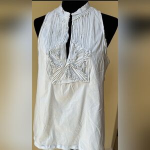 BCBG MaxAzria Ruffle Top Tuxedo Embroidery size small